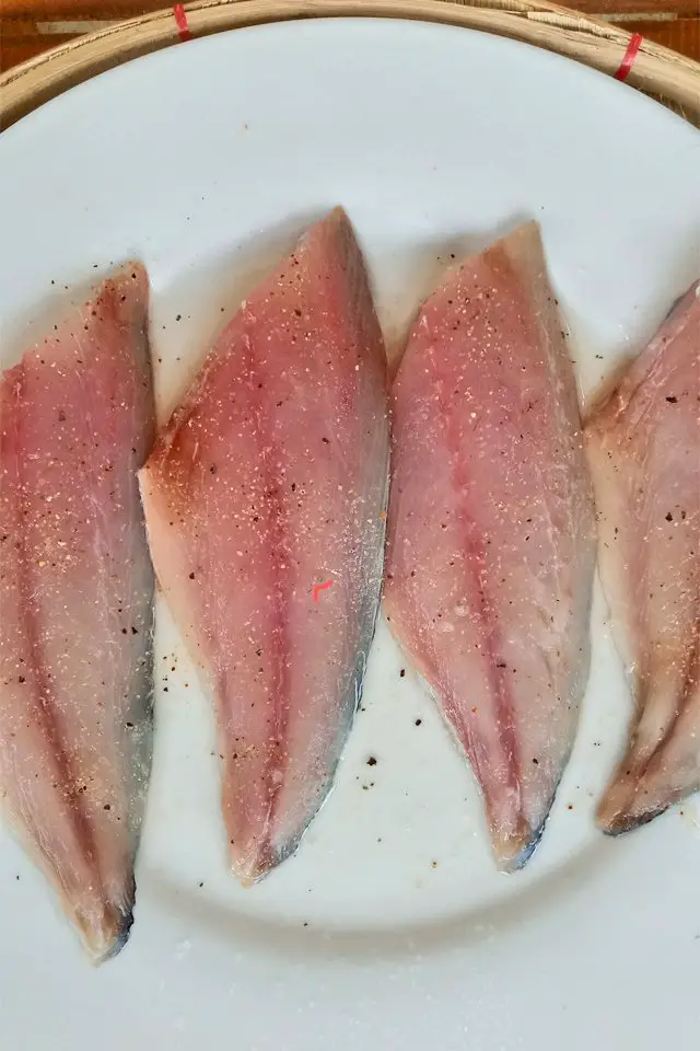 Pan-Fried Salmon Ingredients, Mom Food Blog