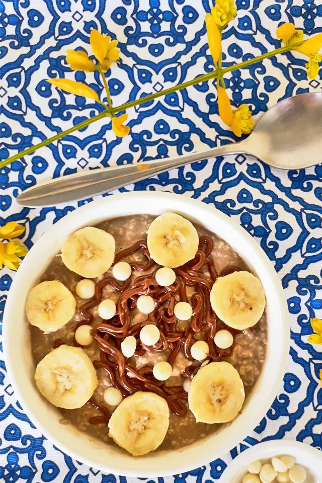 Banana Chocolate Sprinkles Overnight Oats, Mom Food Blog