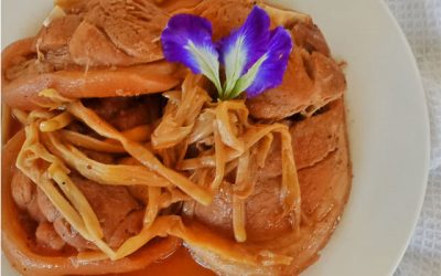 Paksiw na Pata (Pork Hocks Stew)