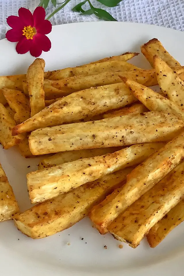 Air Fryer Sweet Potato Fries, Sweet Potato in Air fryer, Sweet Potato Fries, Mom Food Blog