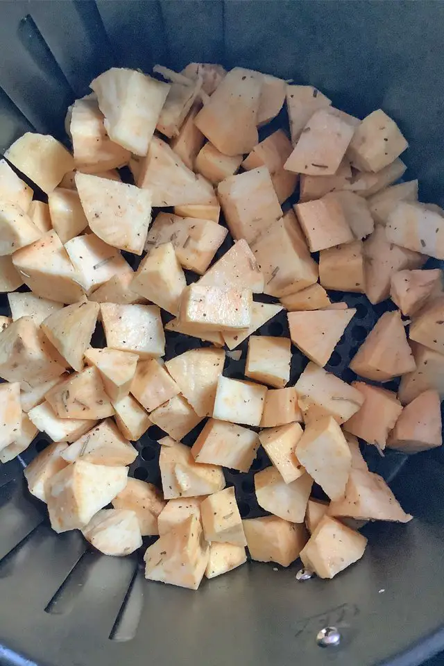 Sweet Potato Chunks in the Air Fryer, Mom Food Blog