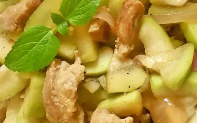 Ginisang Upo with Pork (Sautéed Bottle Gourd with Pork)