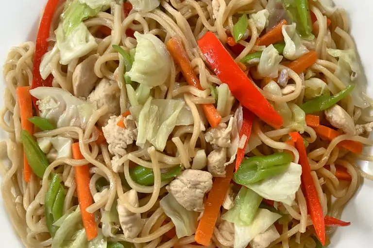 Easy Filipino Pancit Canton Recipe